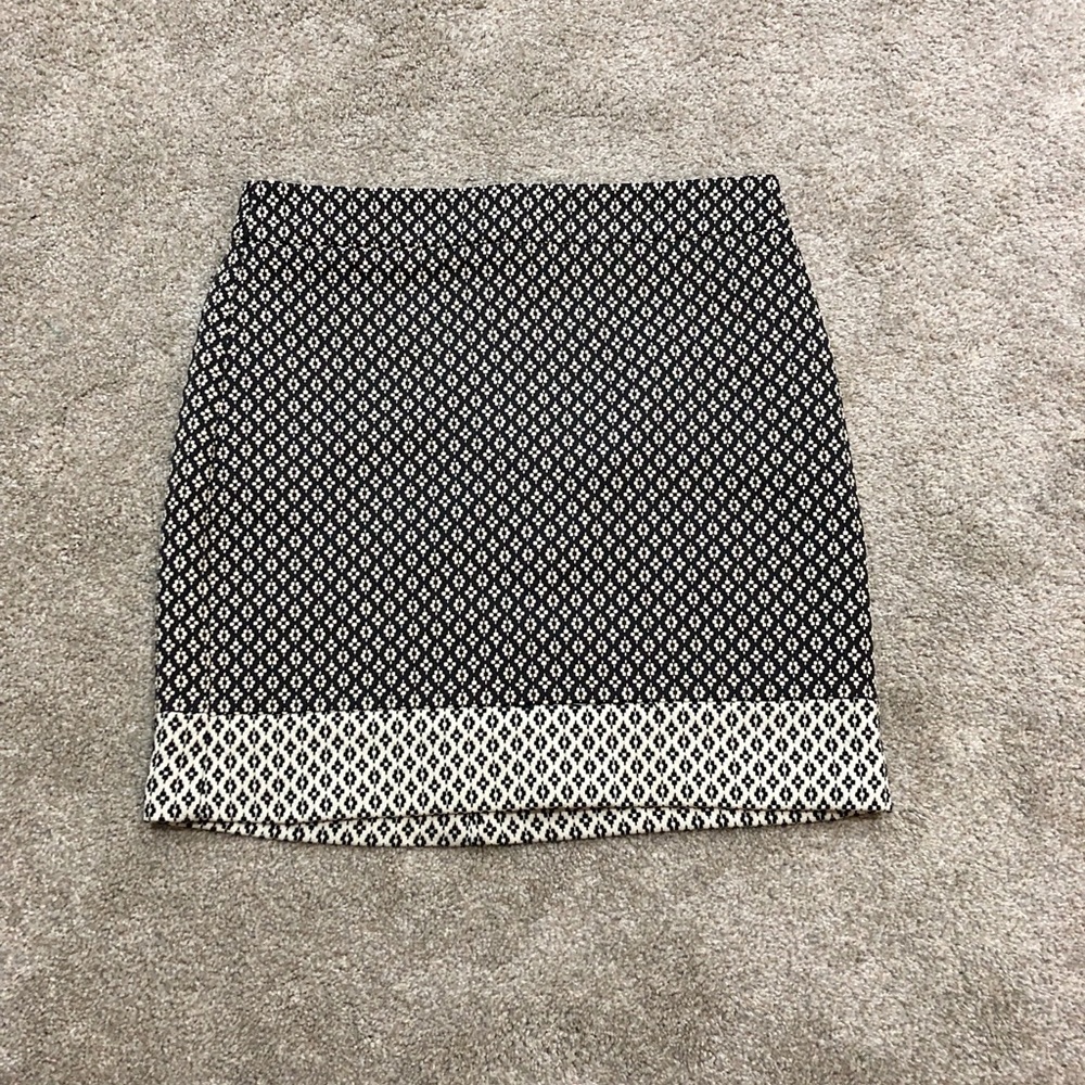 Black & White Print Skirt with Contrast Hem